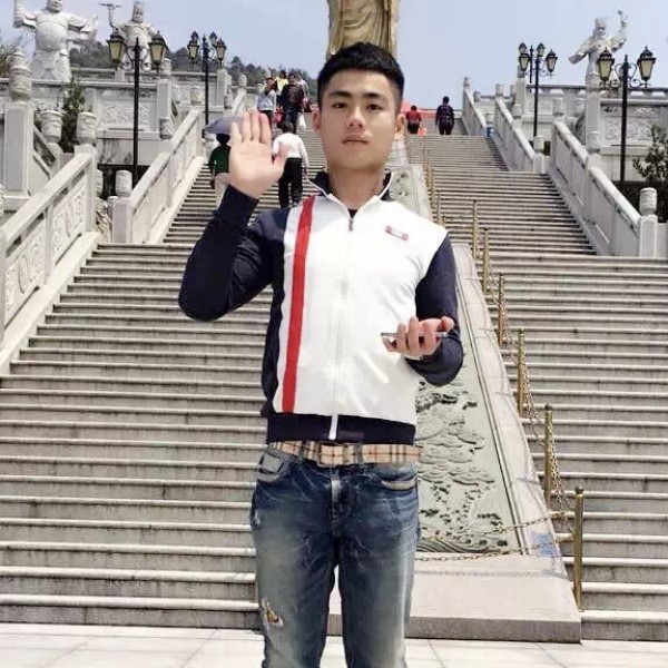 真诚长期的照片