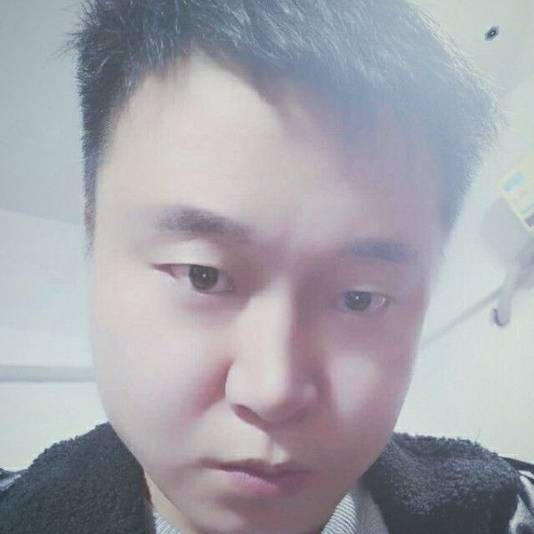 爱之云的照片