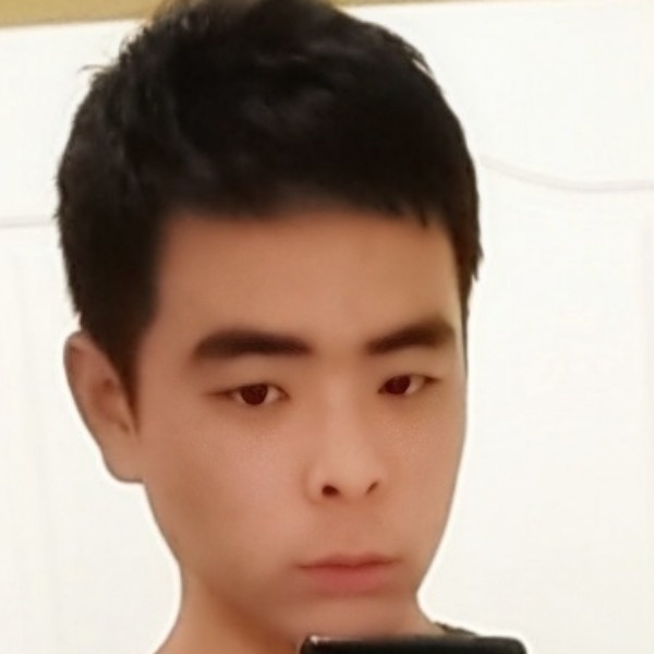 老虎凝眸粗暴的照片