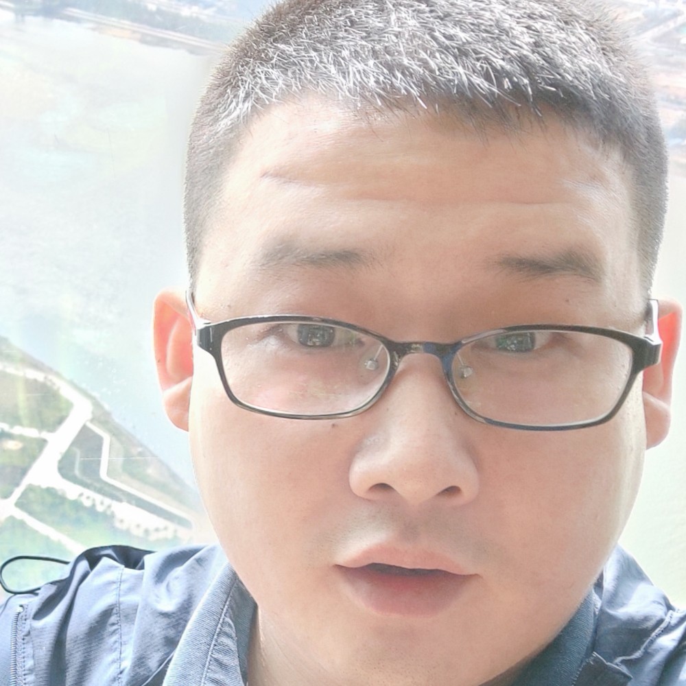 留胡子抽屉的照片
