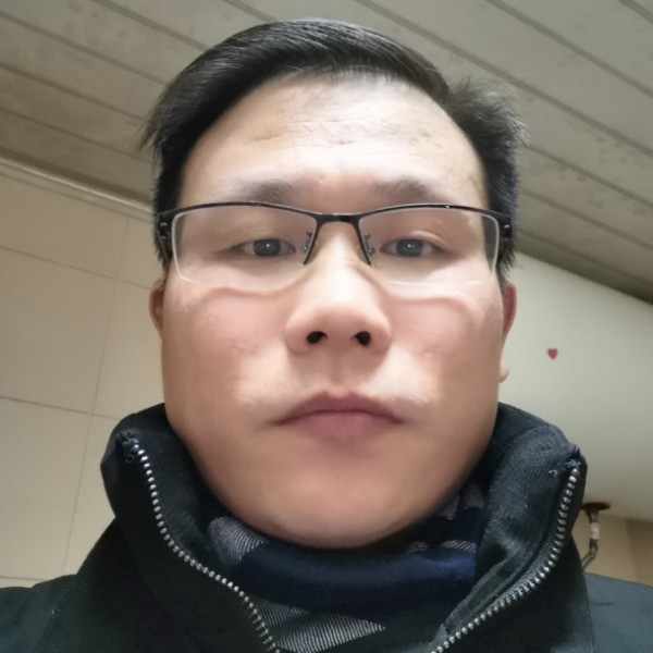 现实爱鱼的照片