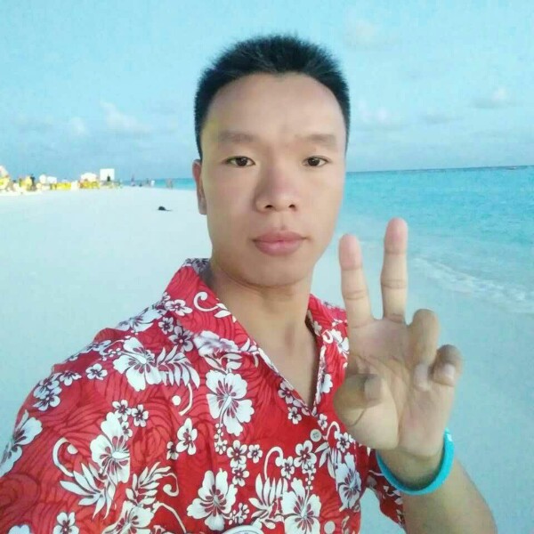 修竹君的照片