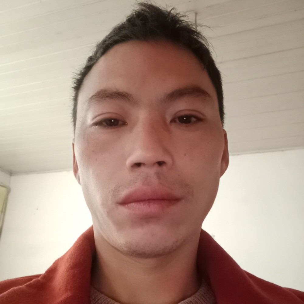 羽裳打阳光的照片