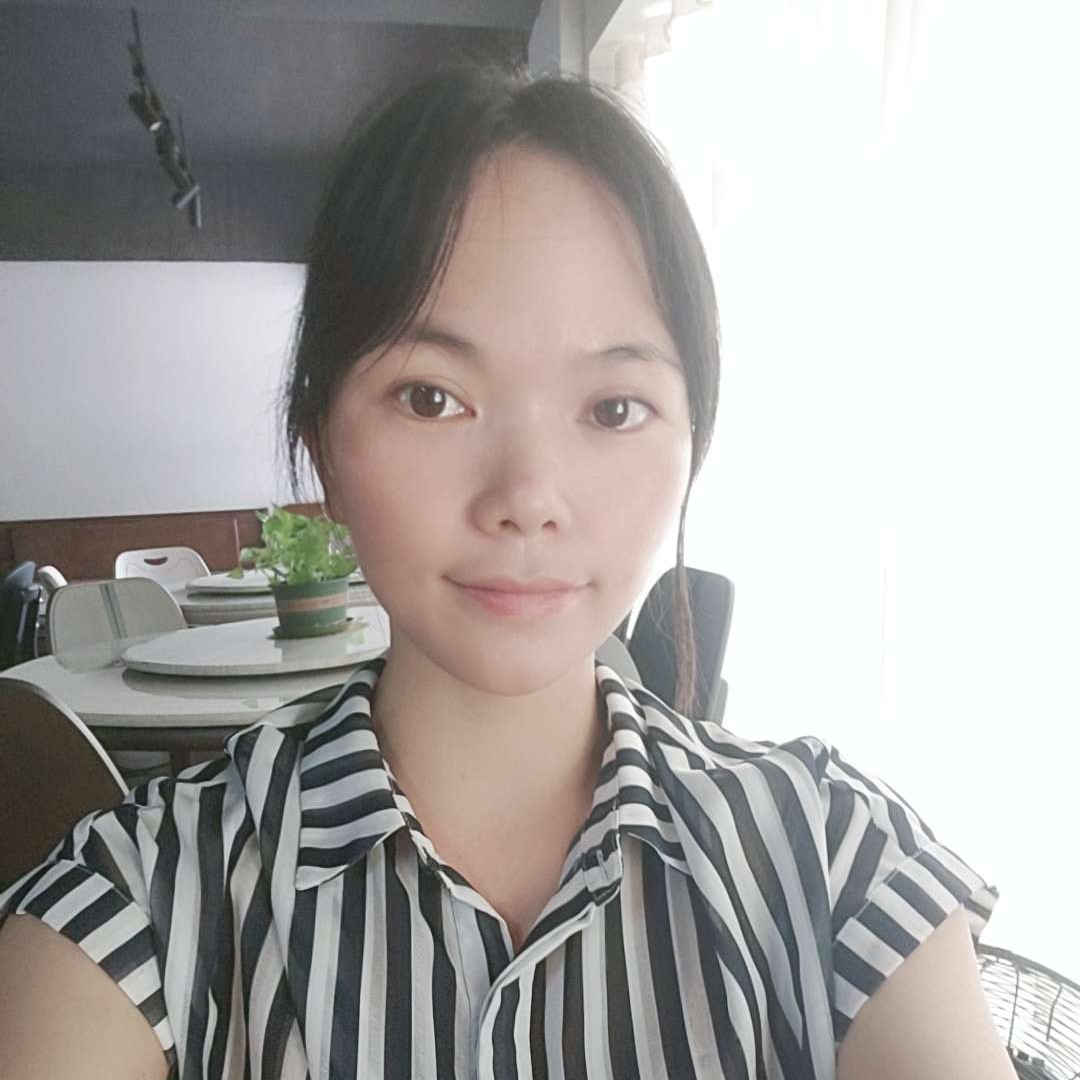 小妞儿不美的照片