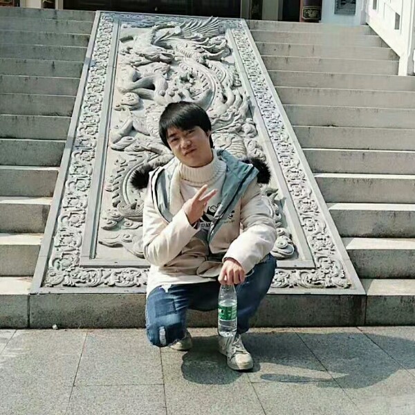 鸡翅傲娇的照片