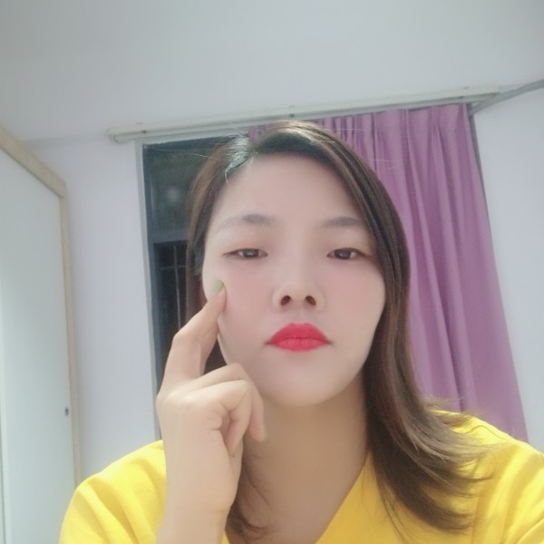 许雅萱的照片