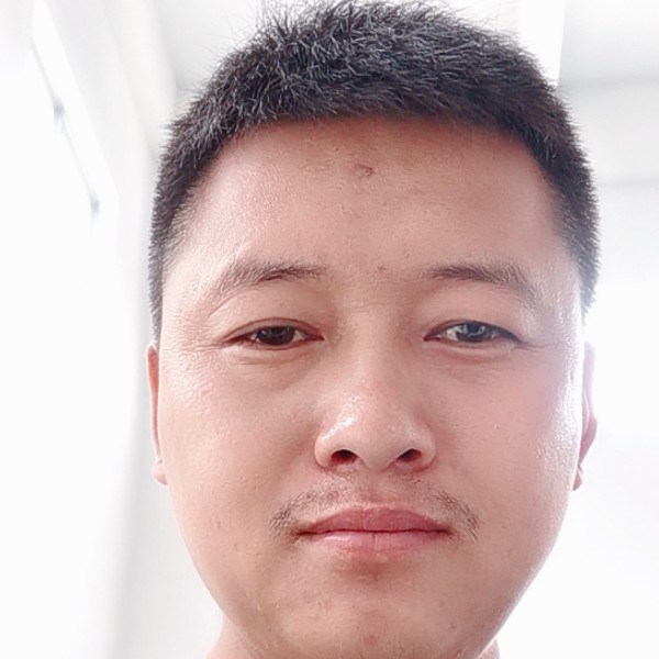 白金波的照片