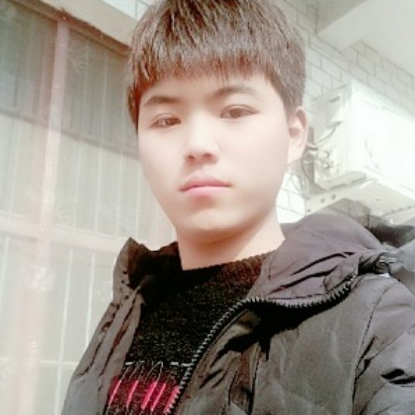 眼神微笑的照片