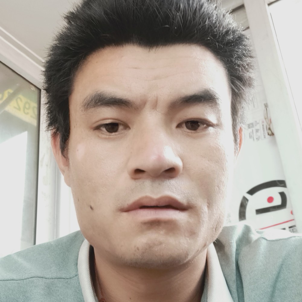 自由拾忆苗条的照片