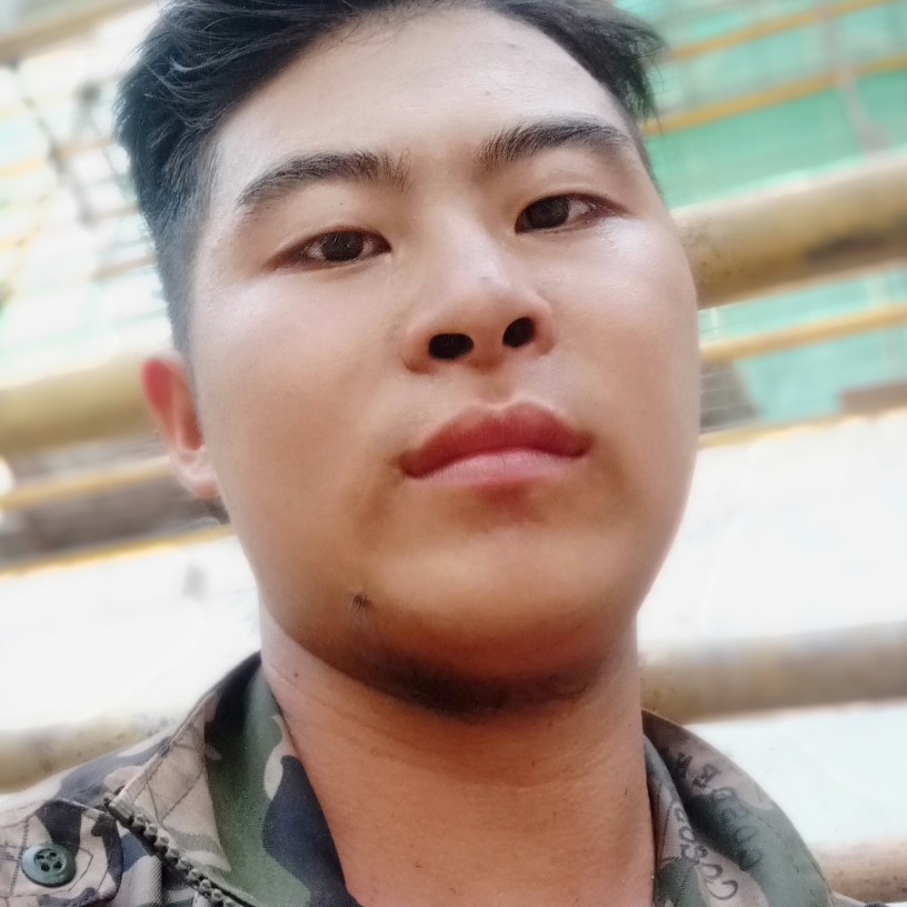 失眠水池的照片