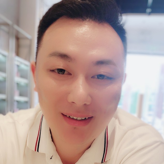 蜜蜂精明的照片