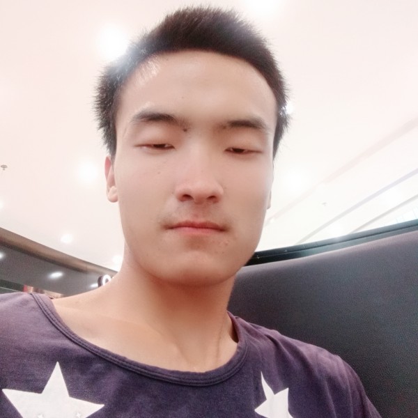 林林快递员的照片