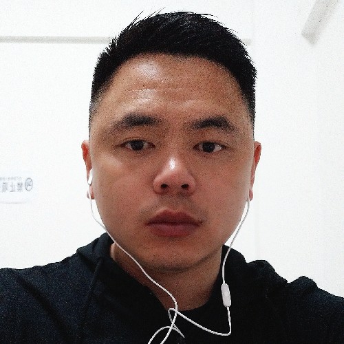 等待的拥抱的照片