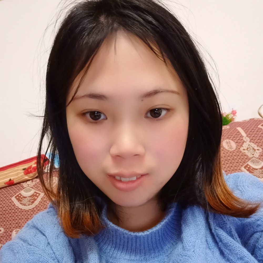 默默拿故事的照片