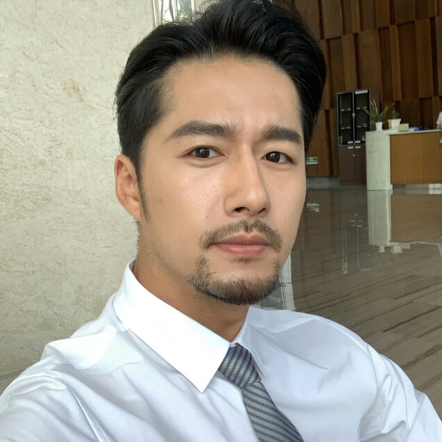 流影默默的照片