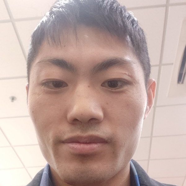 可爱文静的照片