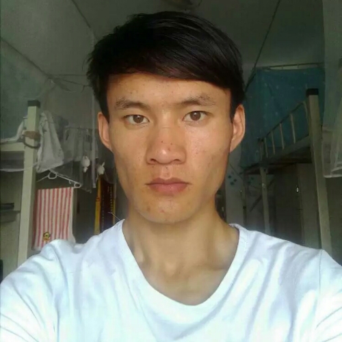 何绍伟的照片