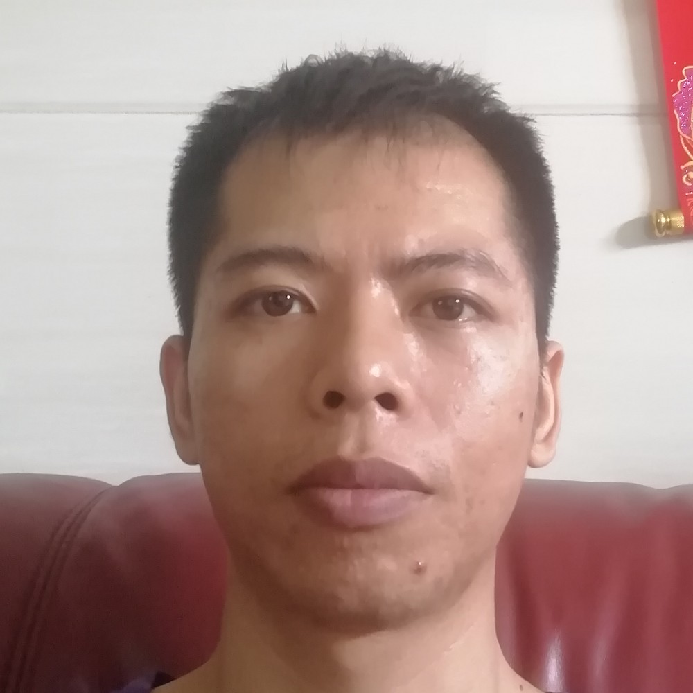 进村的照片