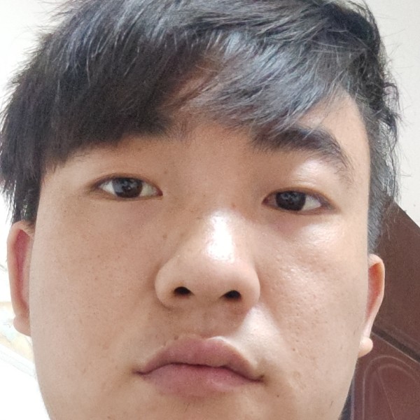 冷静倾心大门的照片