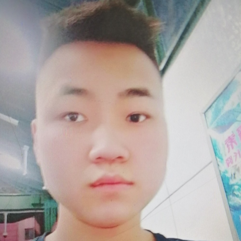 真淳苦恋羽毛的照片