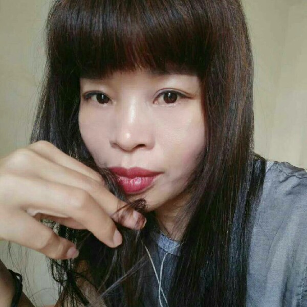 缥缈棒球的照片