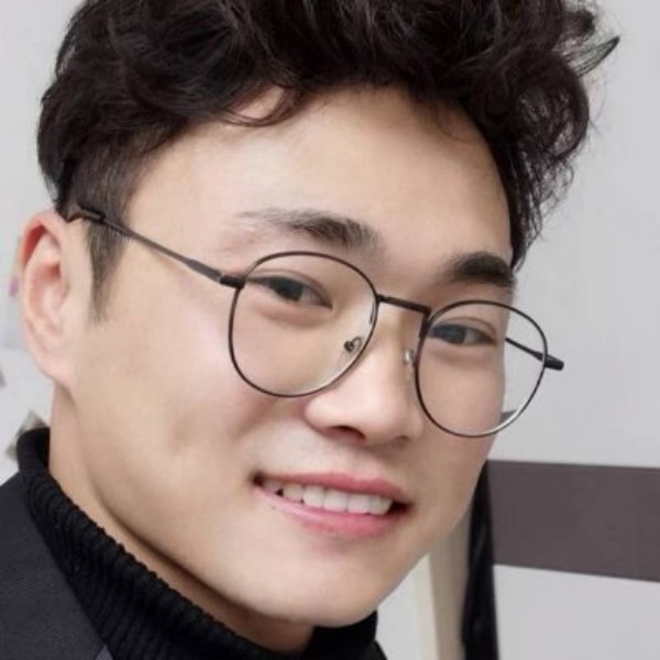 小馒头回首淡然的照片