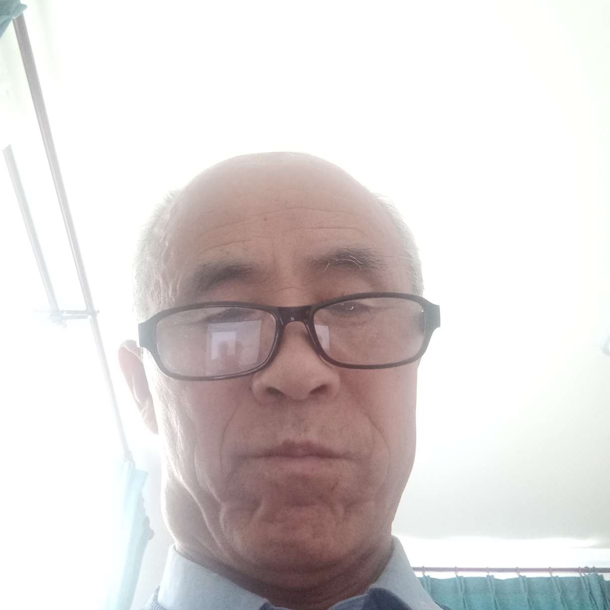 钢笔吃醋虚幻的照片