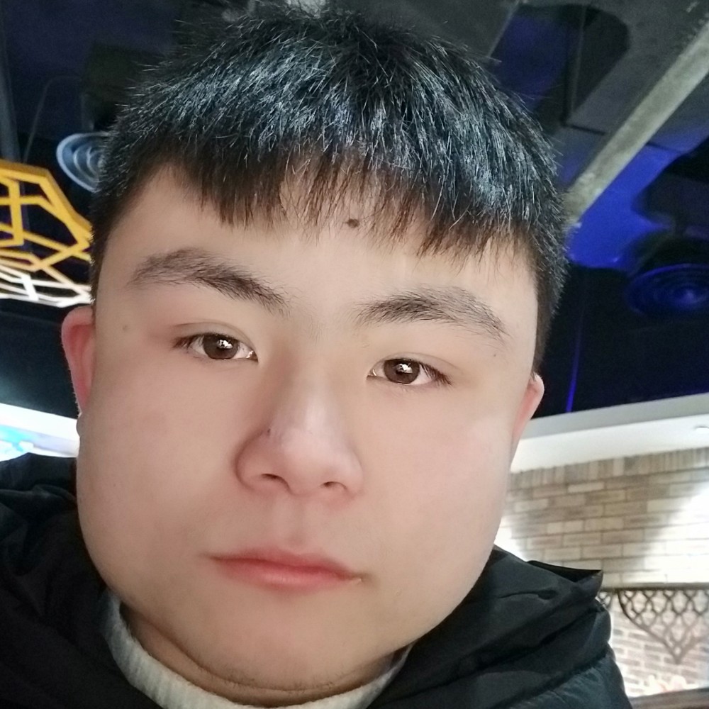 蔡亚龙的照片