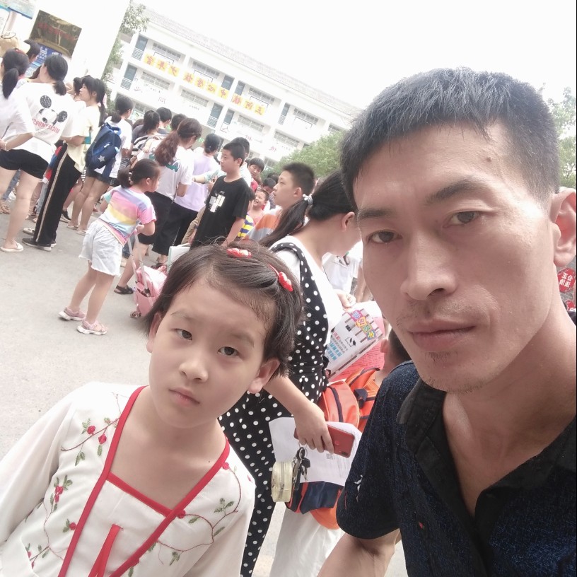 孤独的～月亮的照片