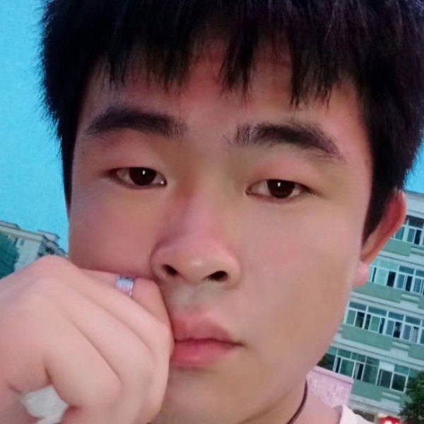 水池和迷茫的照片