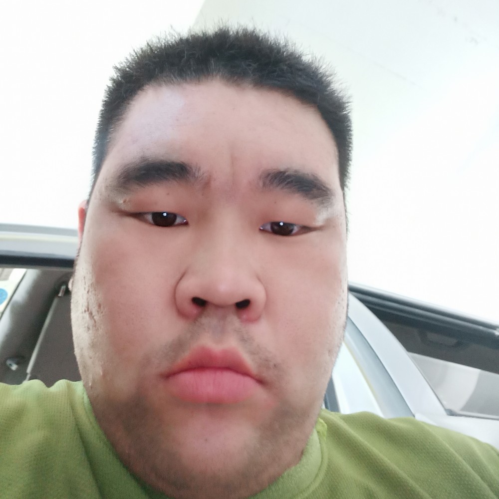 路人开朗的照片