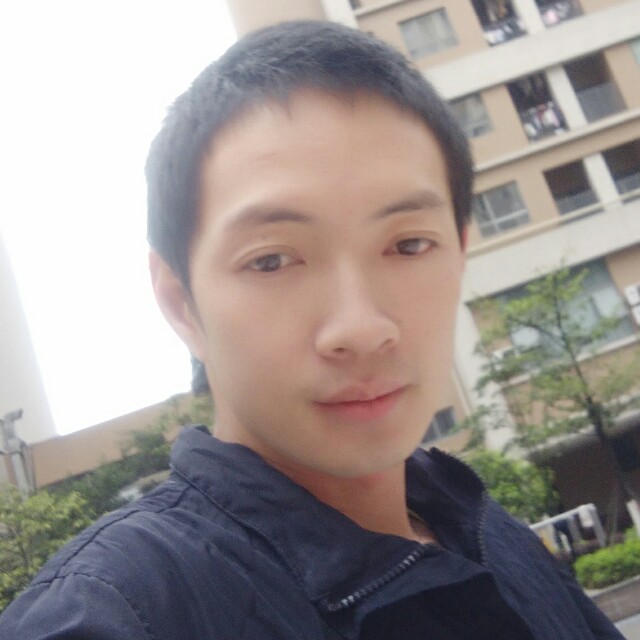 真诚的爱，相待的照片
