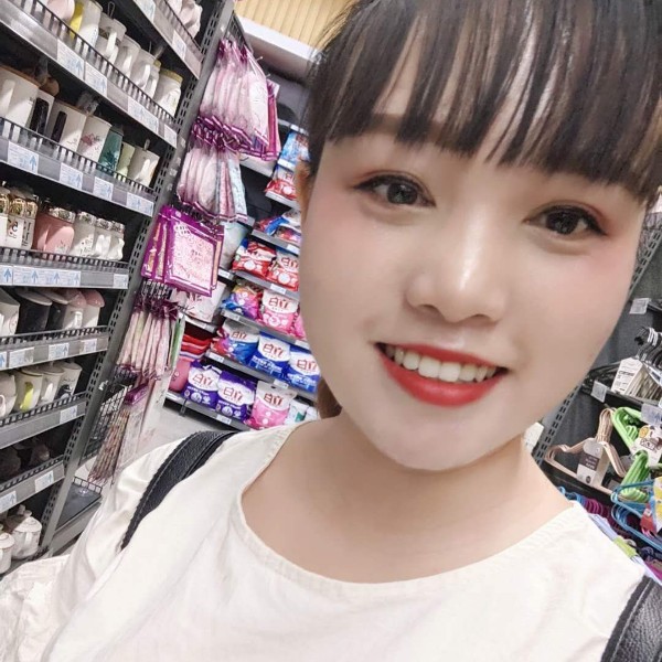 φ灬言深情浅灬φ的照片