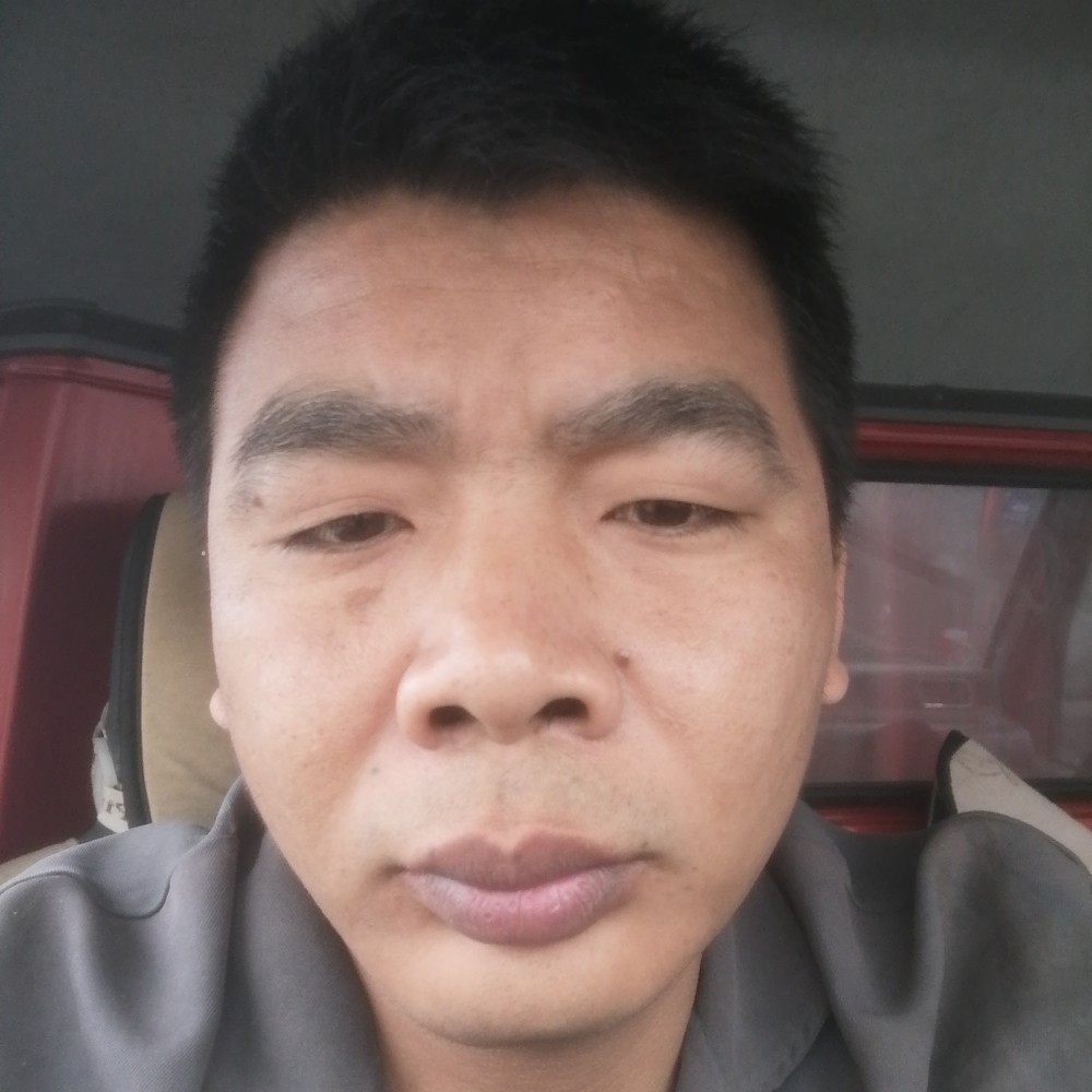心劫泪了虚拟的照片