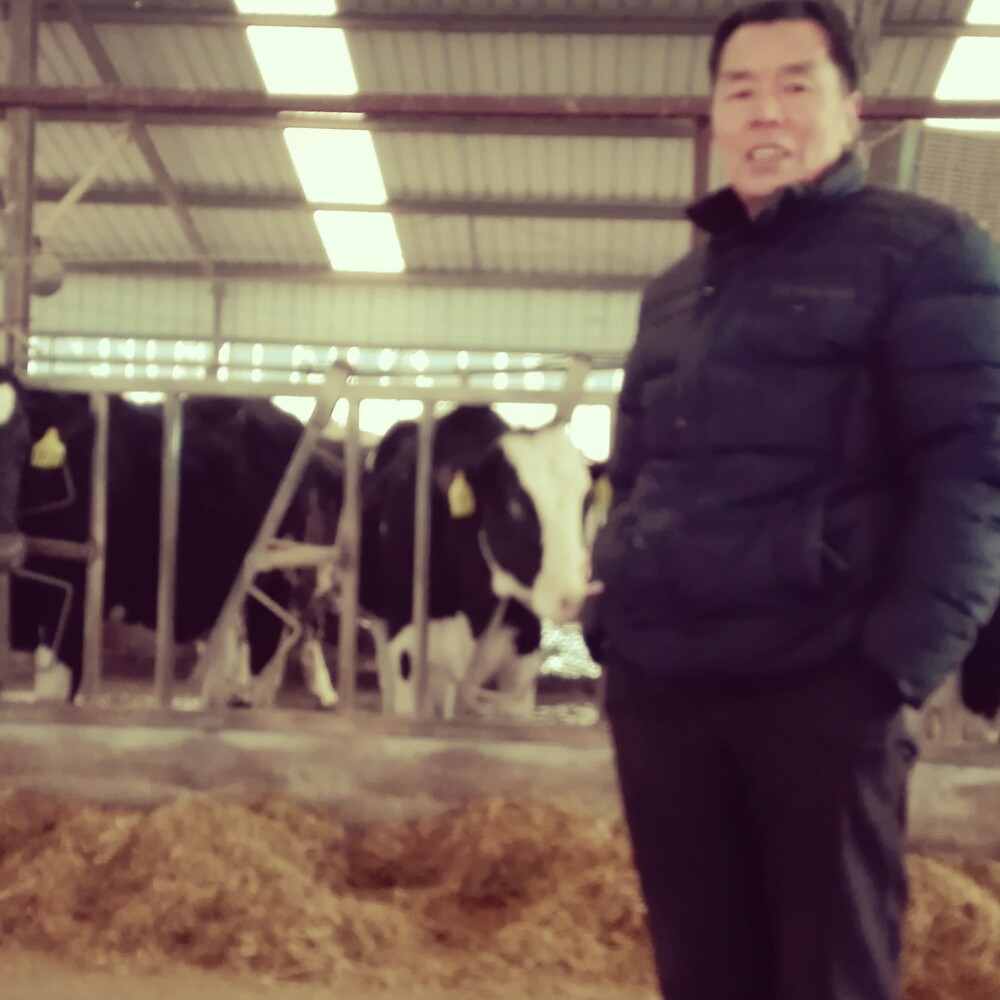 嗯。客气啦，咱俩的照片