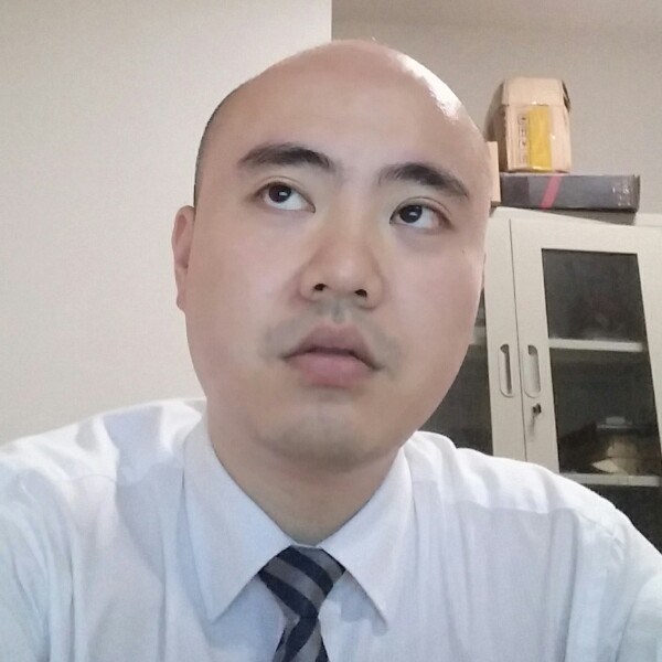 顺心衬衫的照片
