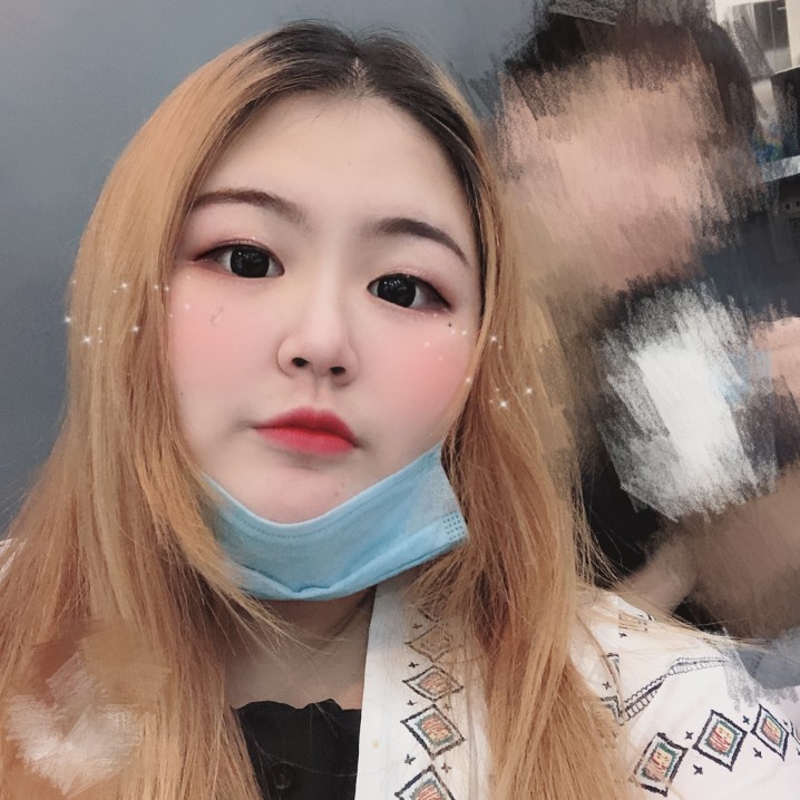 林七月的照片