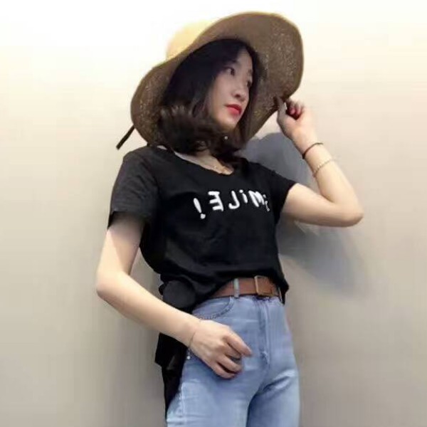高挑矜柔的照片