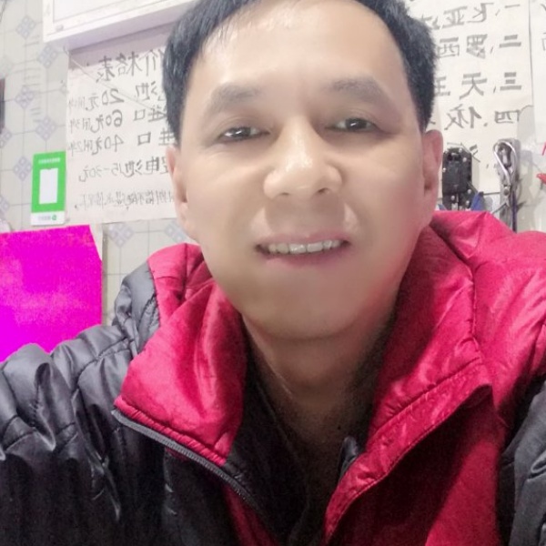 傲世凌霄的照片