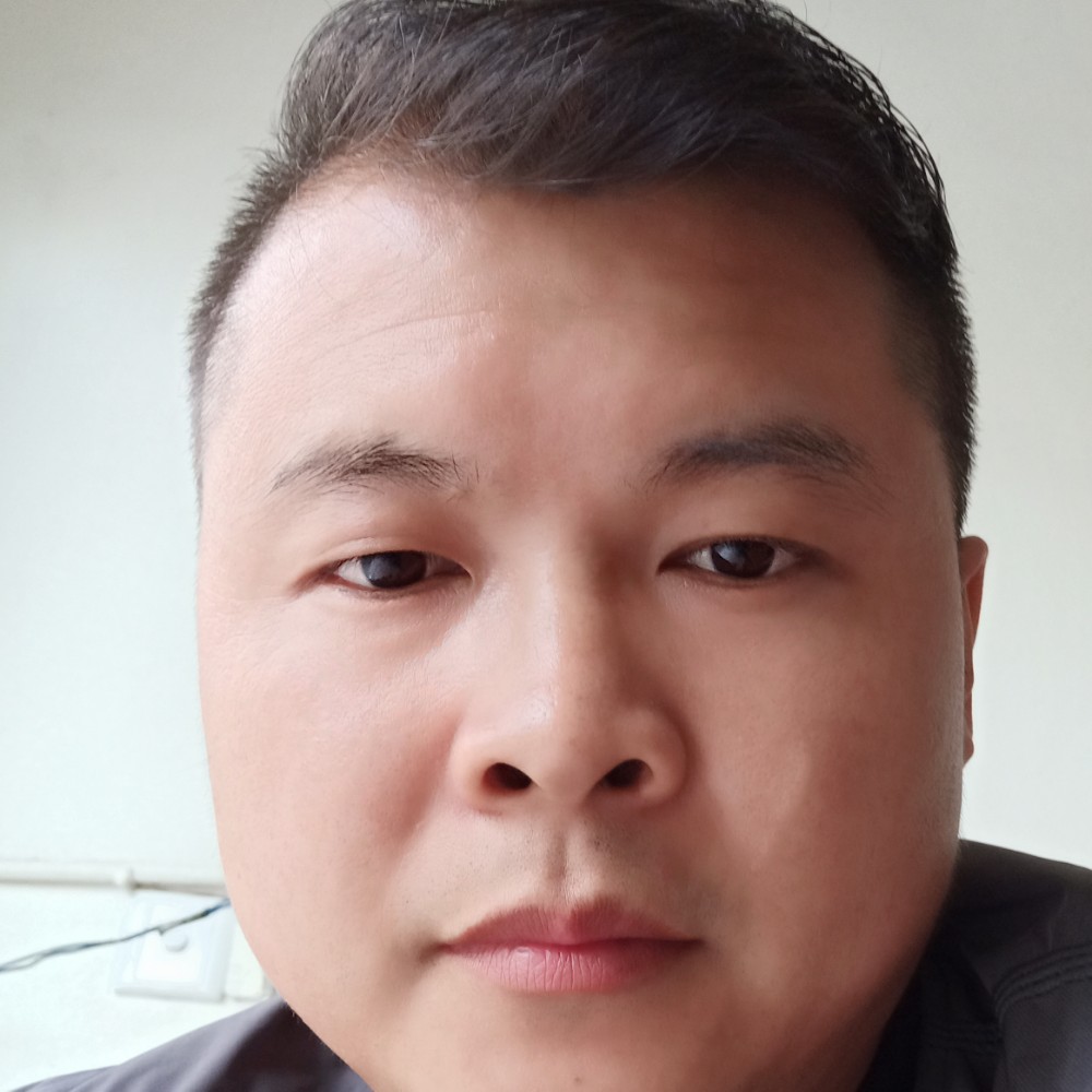 李勇辉的照片