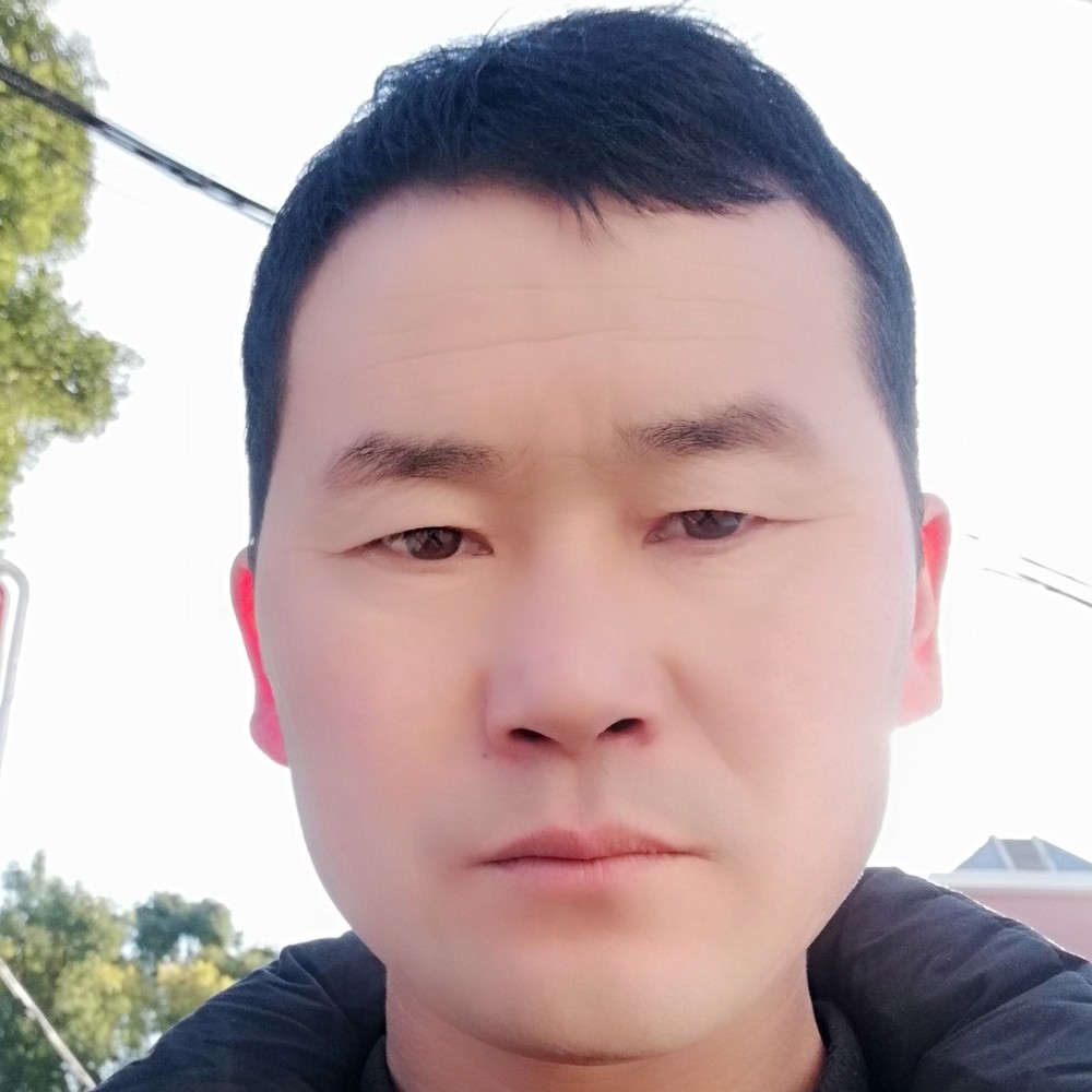 包中华的照片