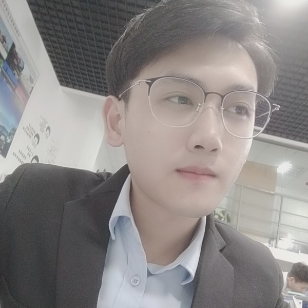 郑修帅的照片