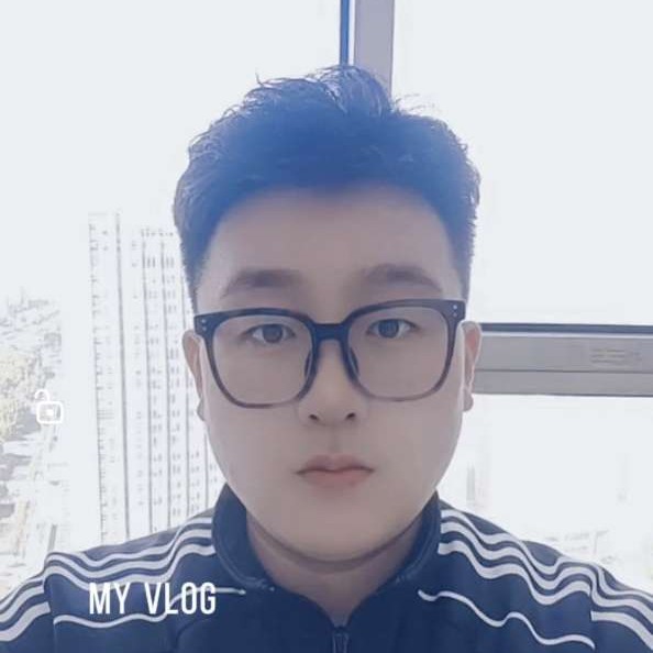 没头脑不高兴的照片
