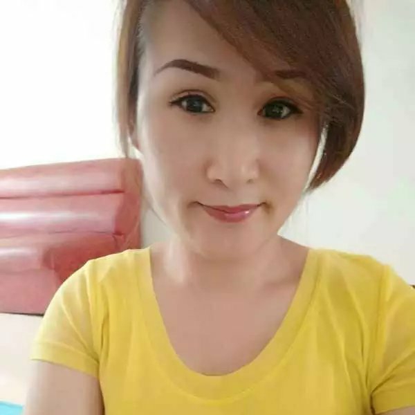 释妙英的照片