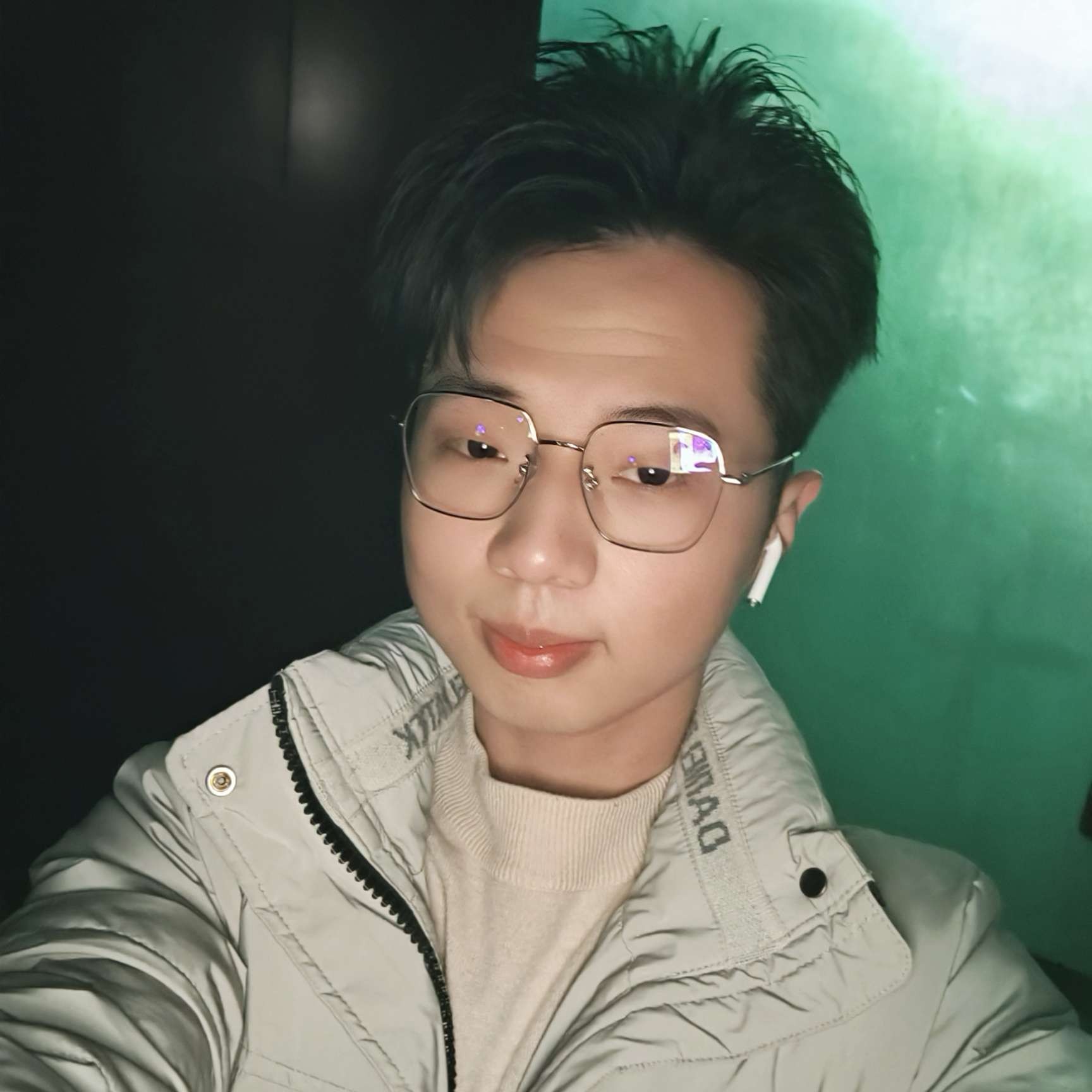 尘烟染暮雪的照片