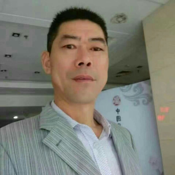 黑夜停止忐忑的照片