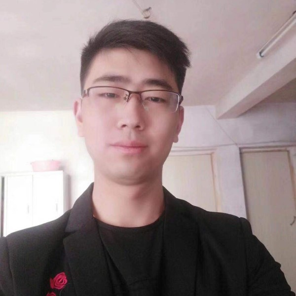 程龙浪的照片
