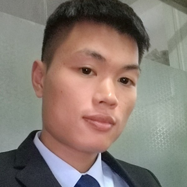 同鸣的照片