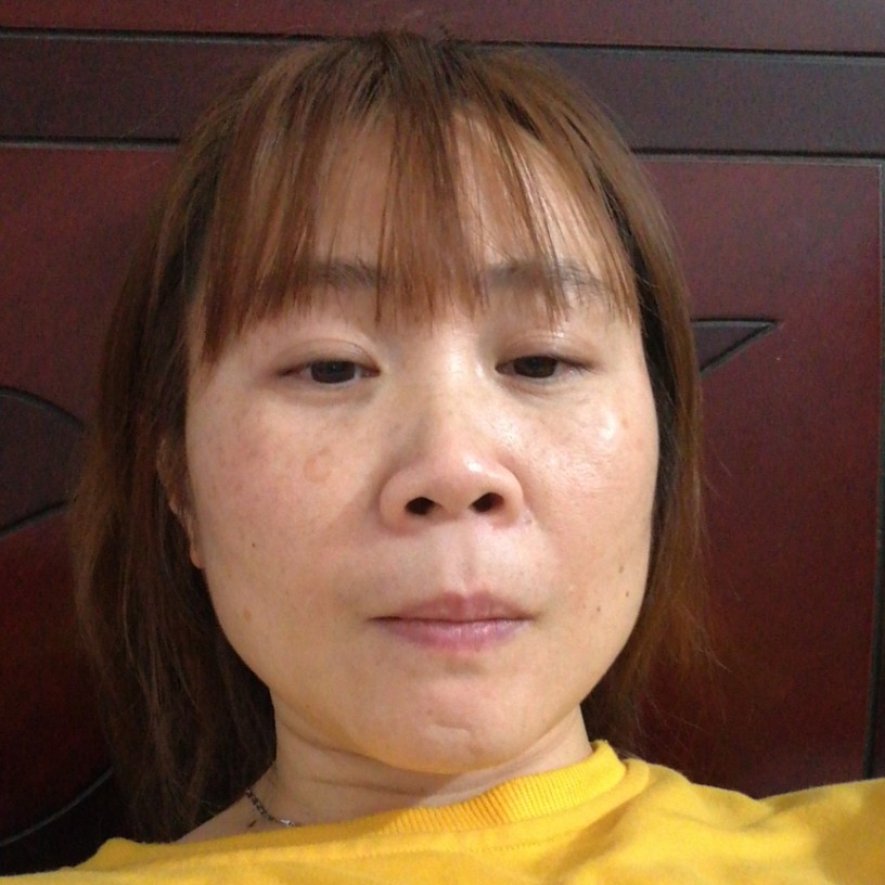 孤寂的百合的照片