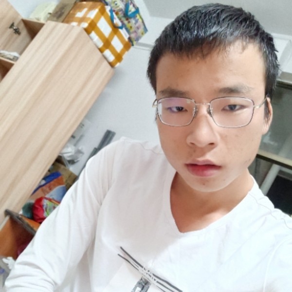 我吃苹果你吃皮的照片